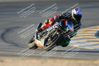 media/Oct-06-2024-Race Pace (Sun) [[d7d39ec7ad]]/1-Turn 10 (730am)/